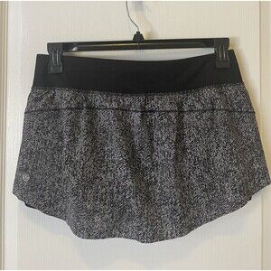 Lululemon Final Lap Skirt Size 8 Black And Grey